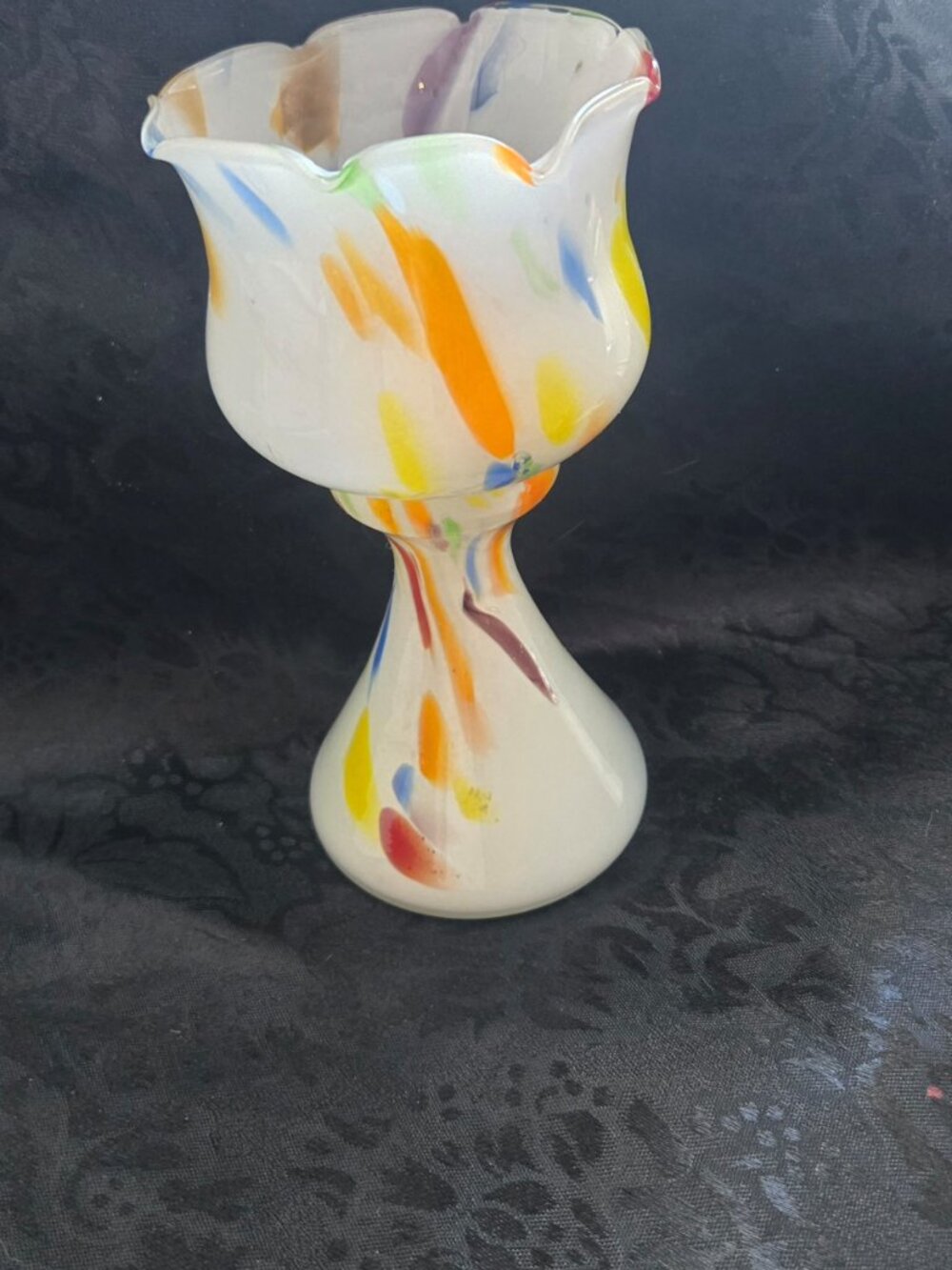 MURANO Style White Art Glass Confetti Swirl Fluted Tulip-Shaped Vase/Votive